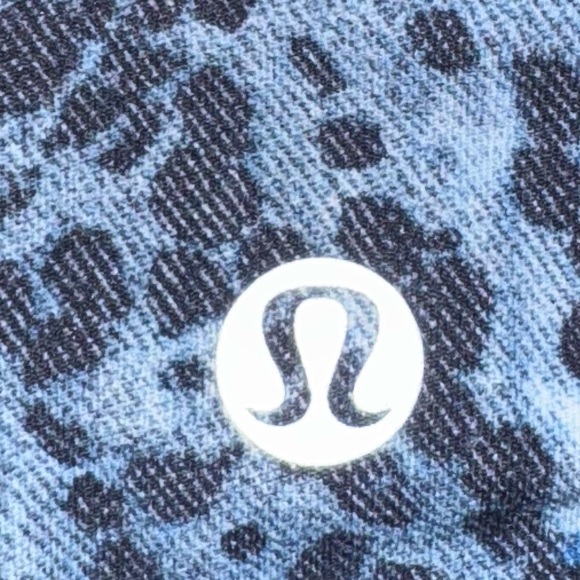 Lululemon Flow Y Bra Long Nine Lulu Indigo Lace Starlight - Picture 4 of 4